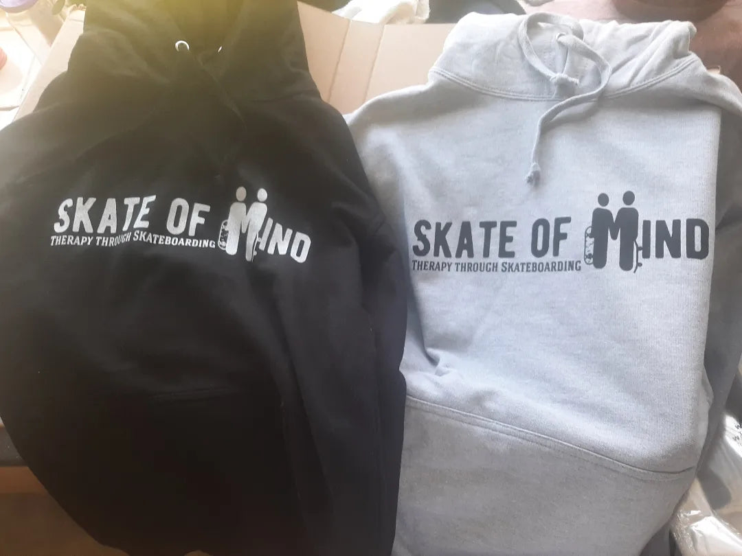 Skate of mind; Hoodies